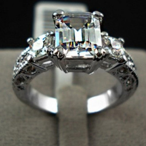 The White Rectangle Emerald Ring